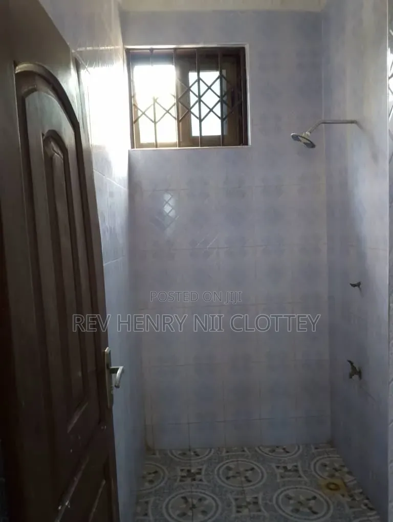 2bdrm Apartment in Hnc Properties, Olebu for rent