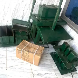 Quality Electric Block Moulding Machine