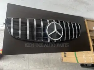 Mercedes-Benz C-Class W204 C300 2017, 2018, 2019 Vertical Grill