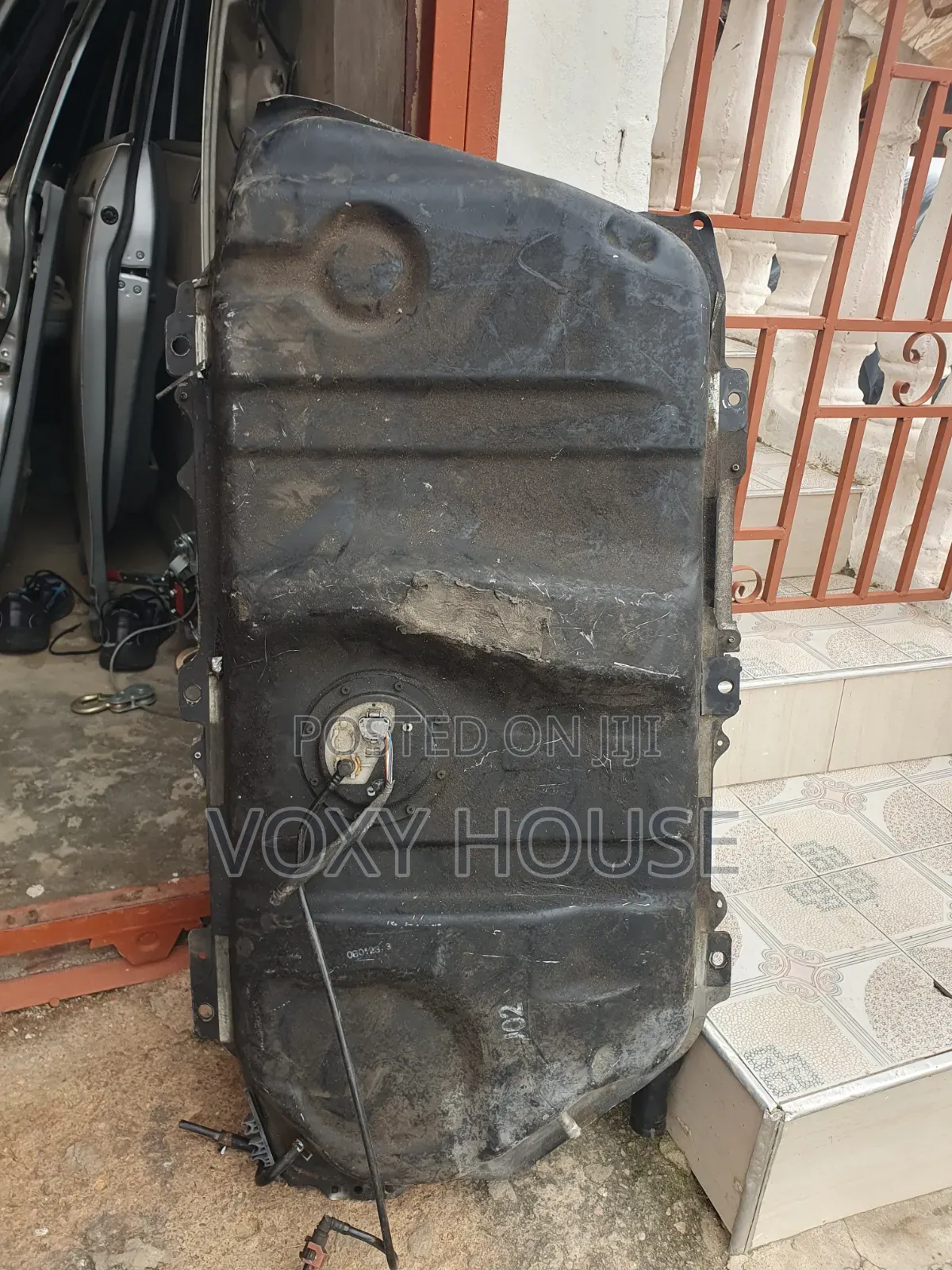 Fuel Tank Voxy