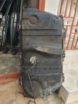 Fuel Tank Voxy