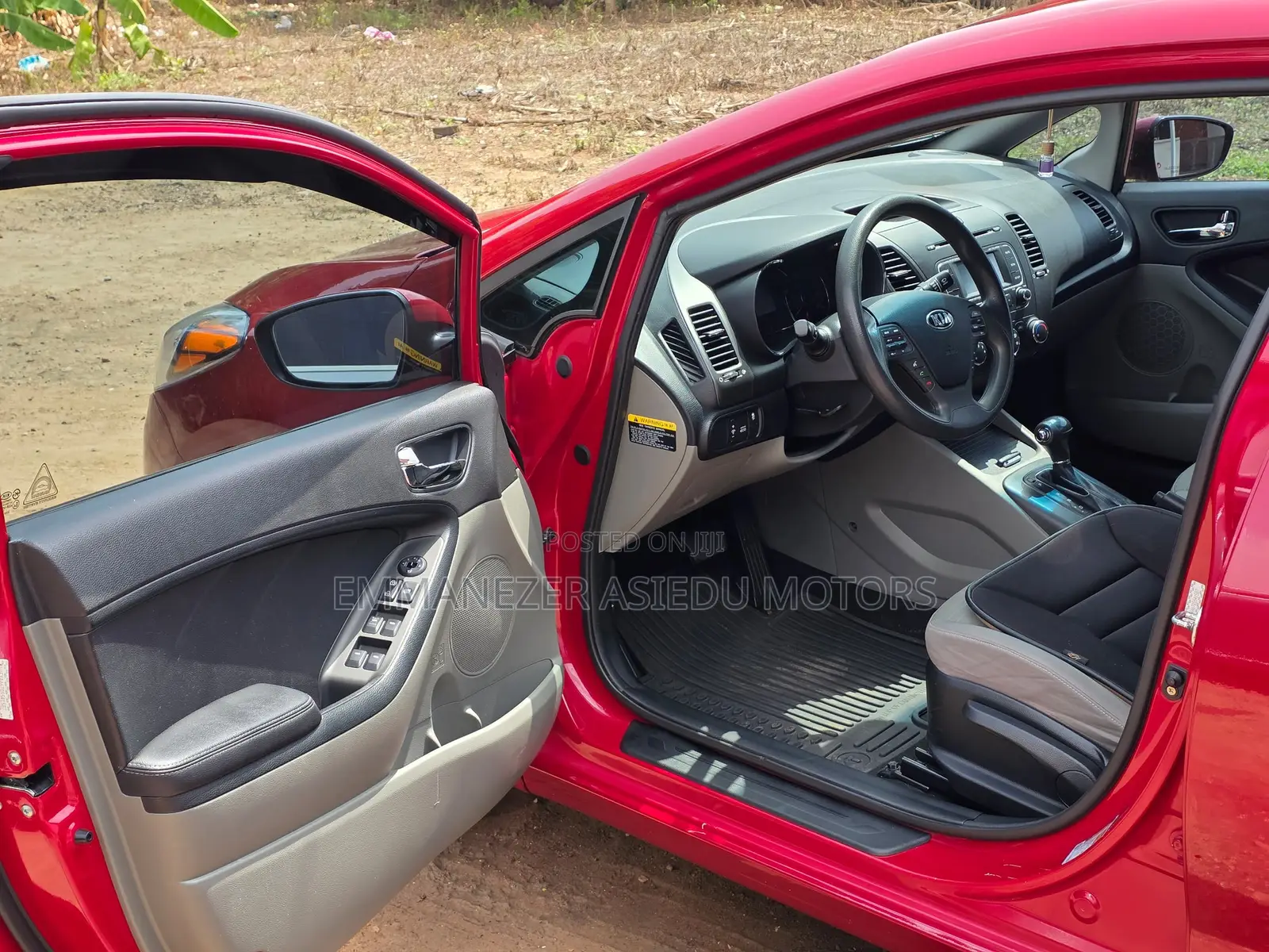 Kia Forte LX Sedan 2015 Red