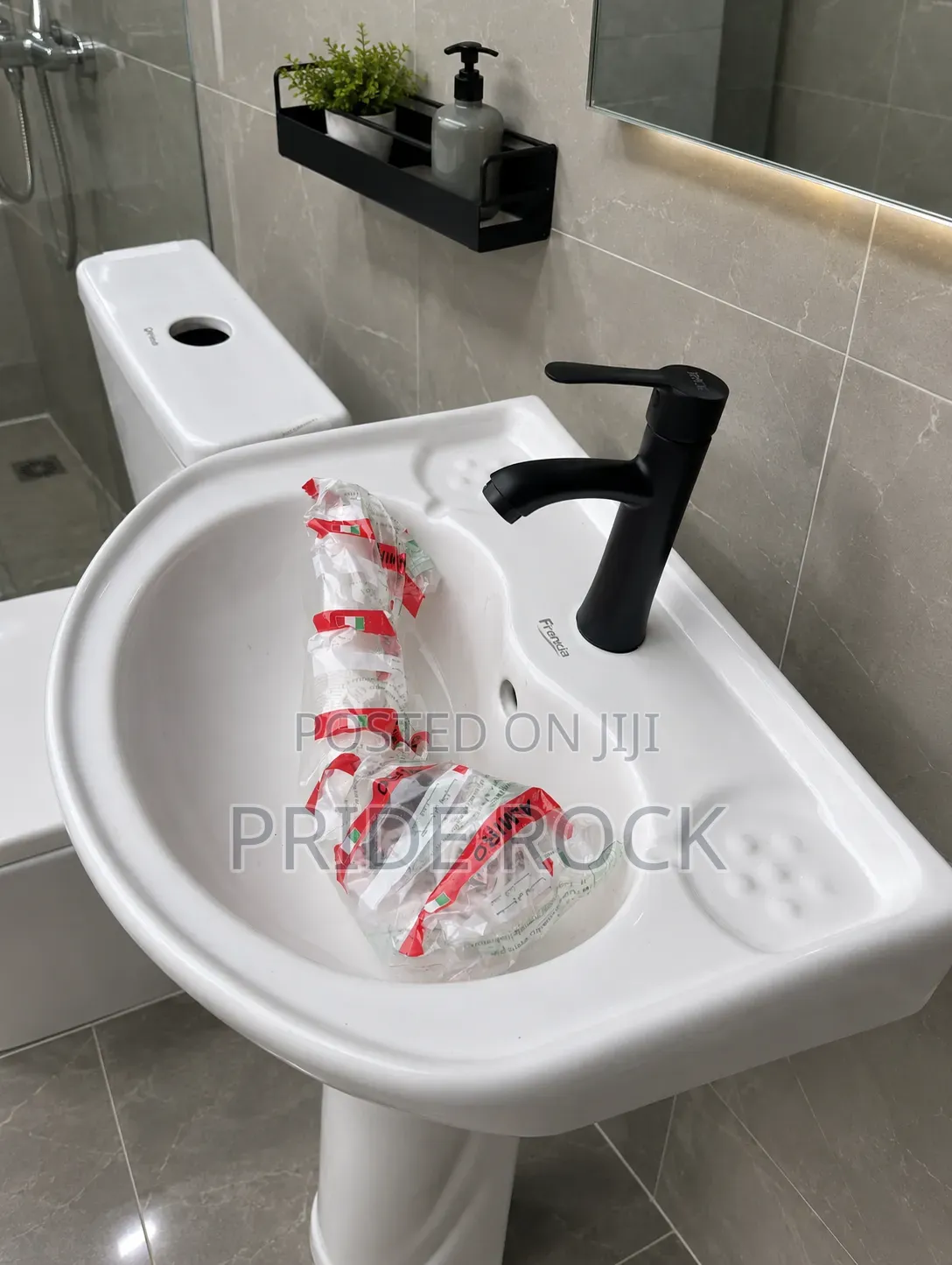 Quality Press Top Wc With Basin and Stand Complete