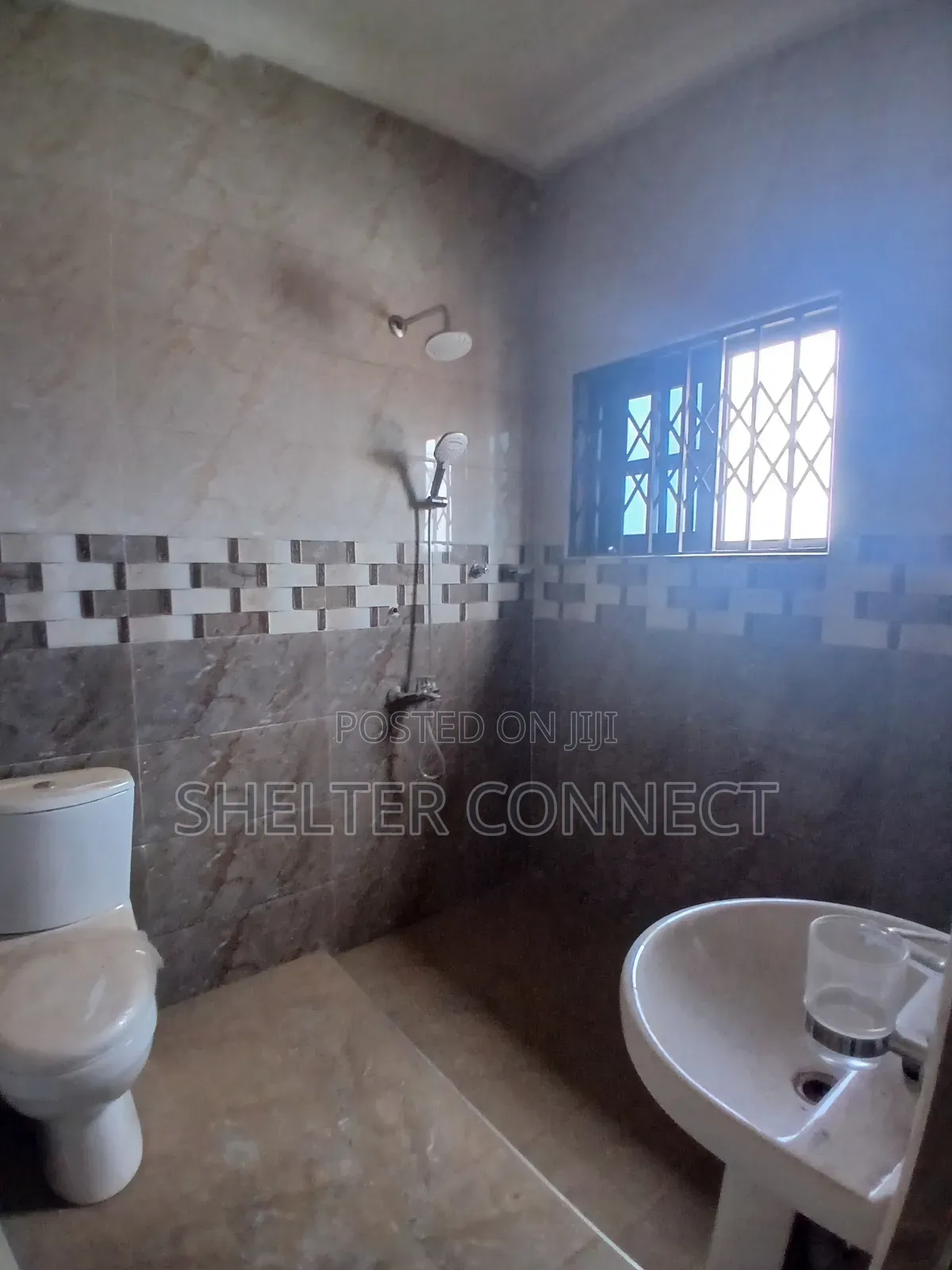 2bdrm Apartment in Oyarifa, Ghana Flag for rent