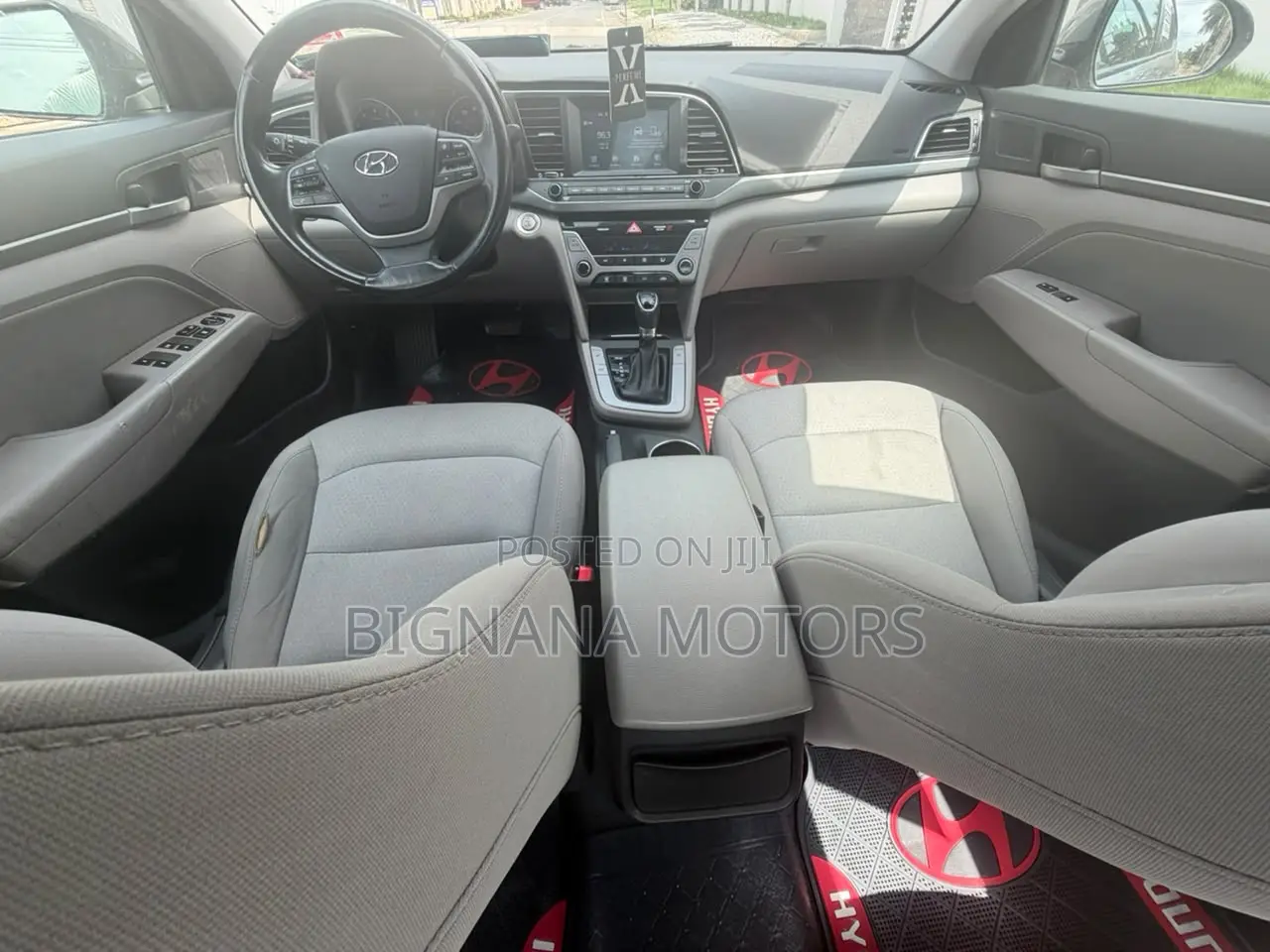 Hyundai Elantra Limited 2018 Gray
