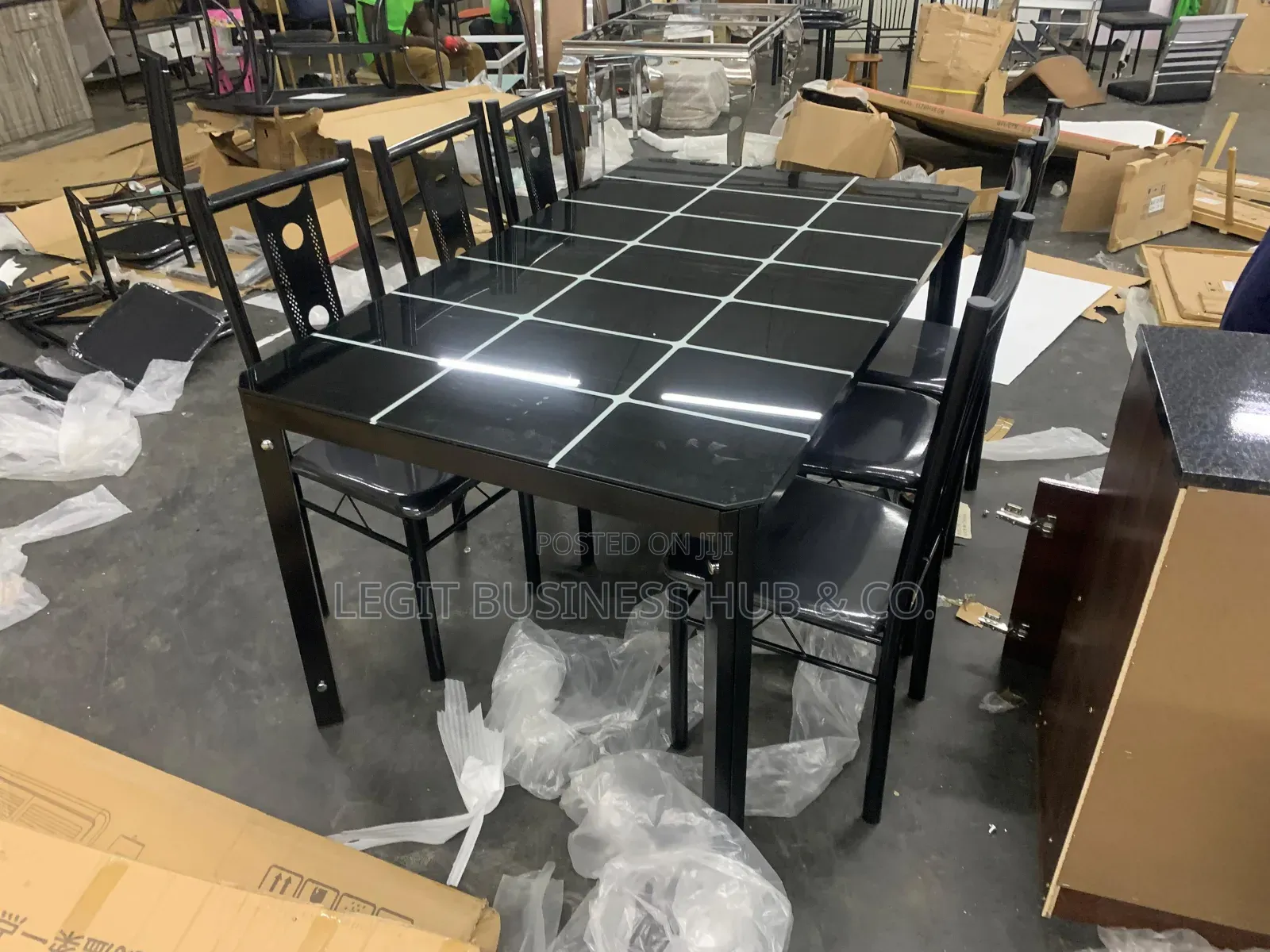 Standard Dining Set