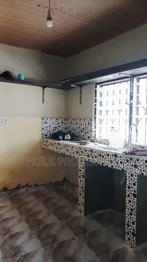 2bdrm Apartment in Opoku Nsiah, New-Juaben Municipal for rent