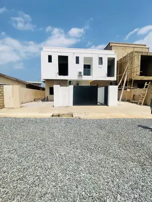 2bdrm House in Pleasantplaces And, East Legon for sale