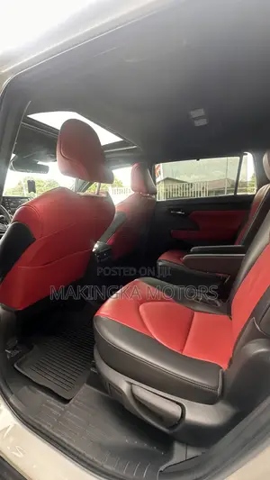 Toyota Highlander XSE 2022 White