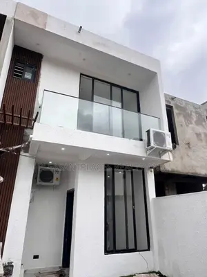 2bdrm House in Pleasantplaces And, Ashaley Botwe for sale