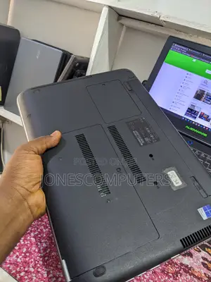 Laptop HP ProBook 450 G3 8GB Intel Core i5 HDD 1T