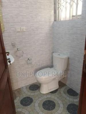 3bdrm House in Dki Properties, Valley View Area for rent