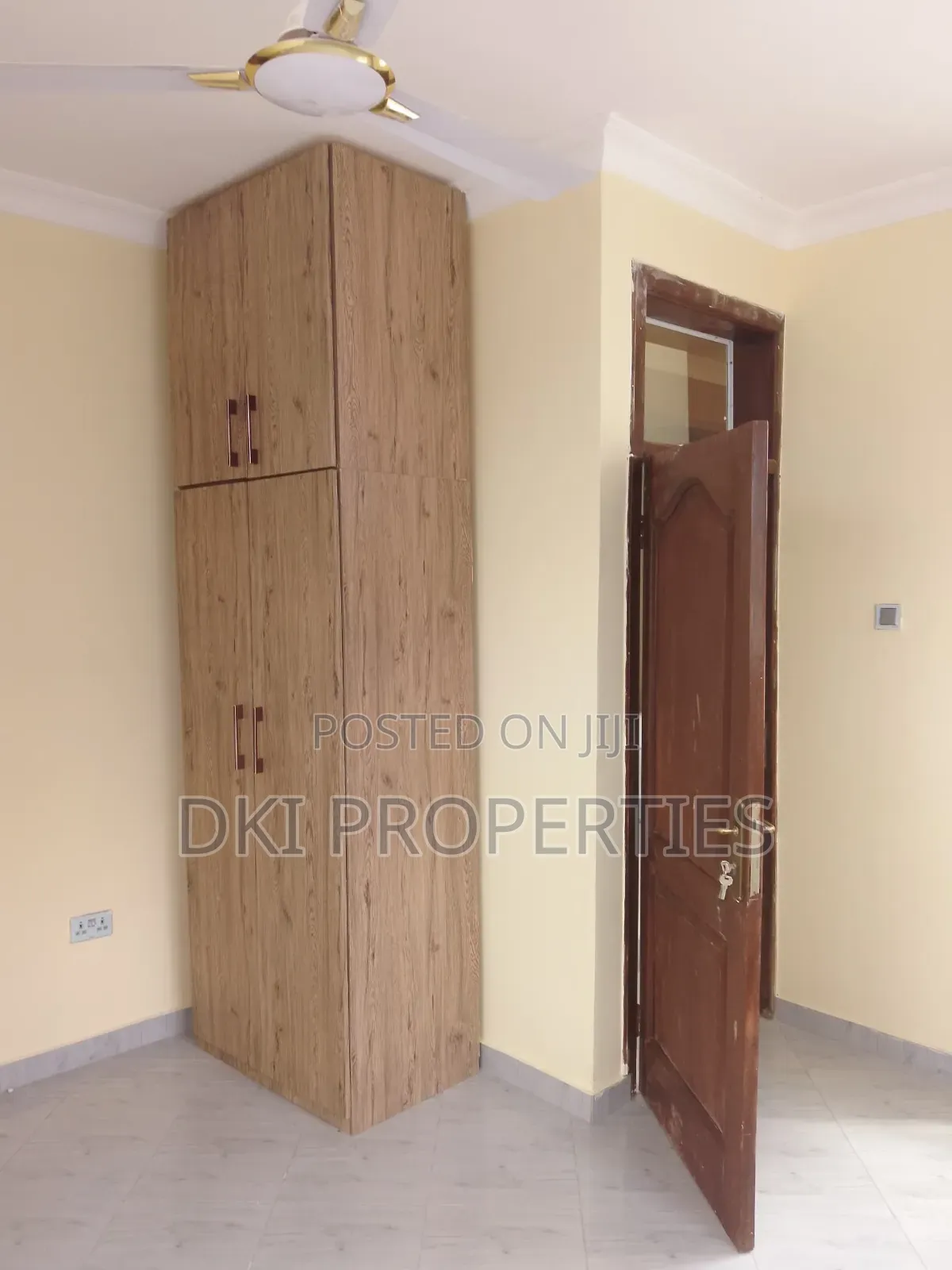 3bdrm House in Dki Properties, Valley View Area for rent
