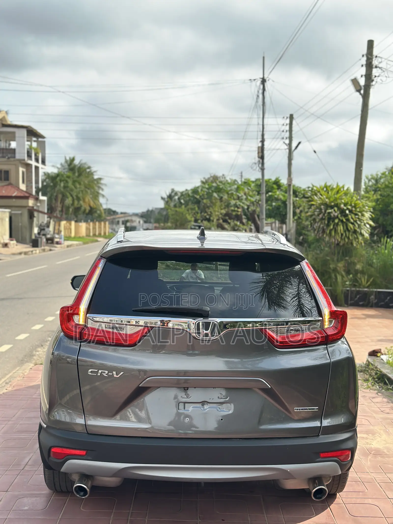 Honda CR-V Touring AWD 2019 Gray