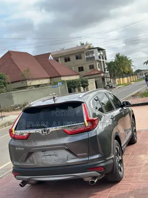 Honda CR-V Touring AWD 2019 Gray
