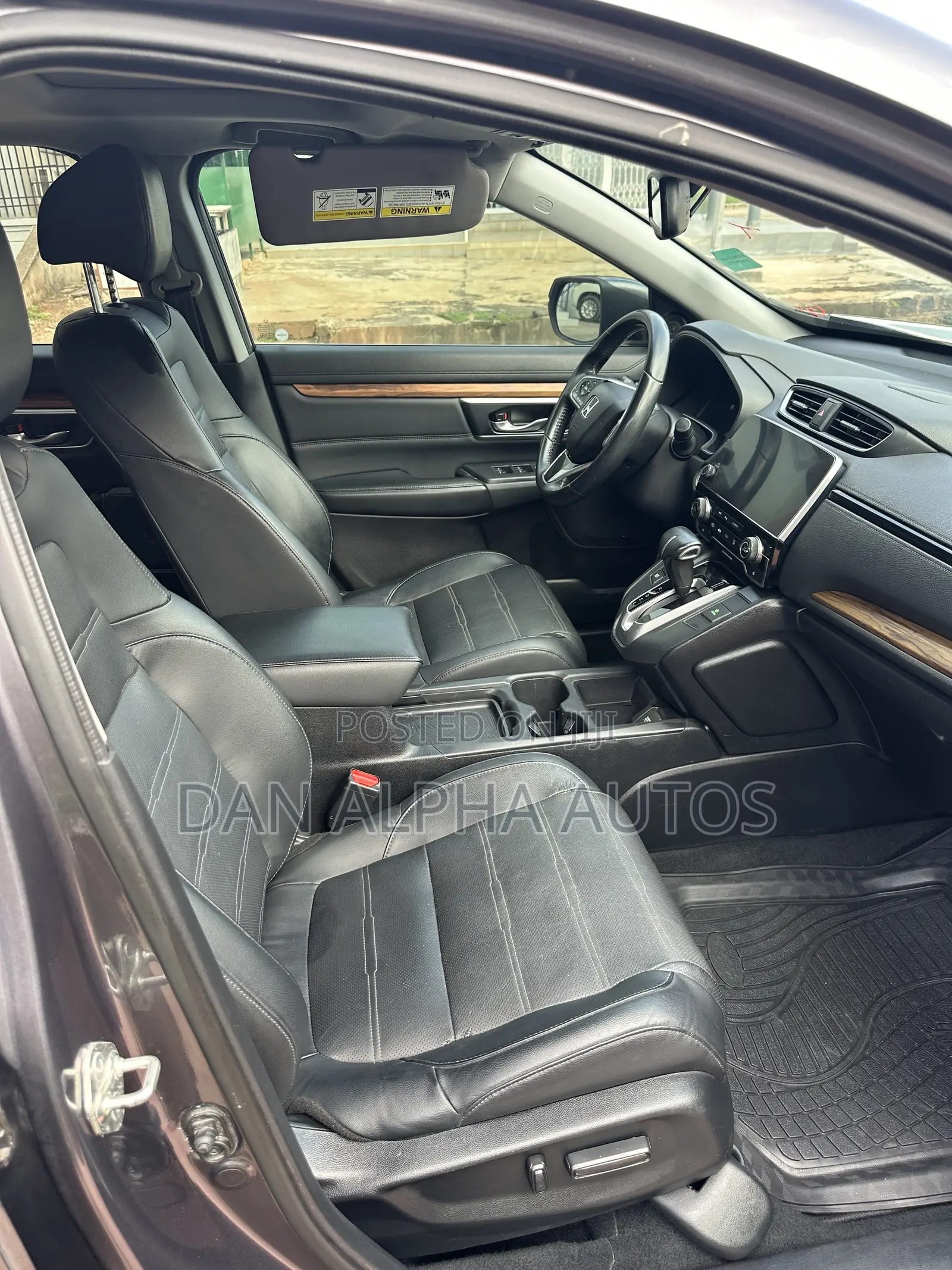 Honda CR-V Touring AWD 2019 Gray