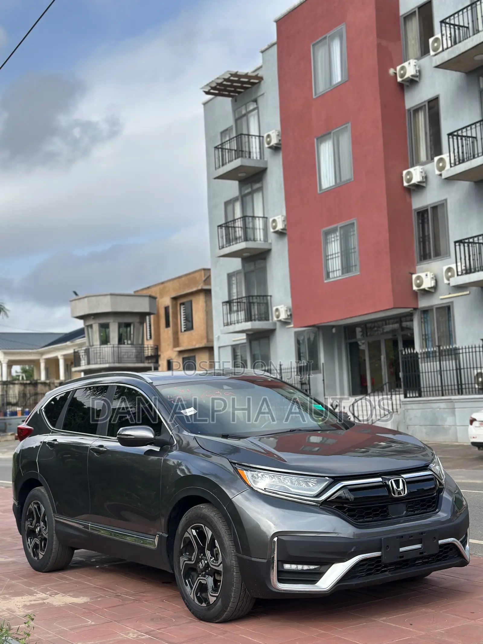 Honda CR-V Touring AWD 2019 Gray