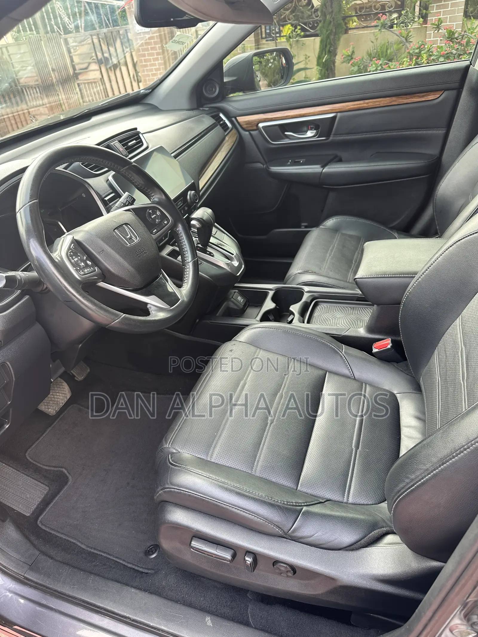 Honda CR-V Touring AWD 2019 Gray