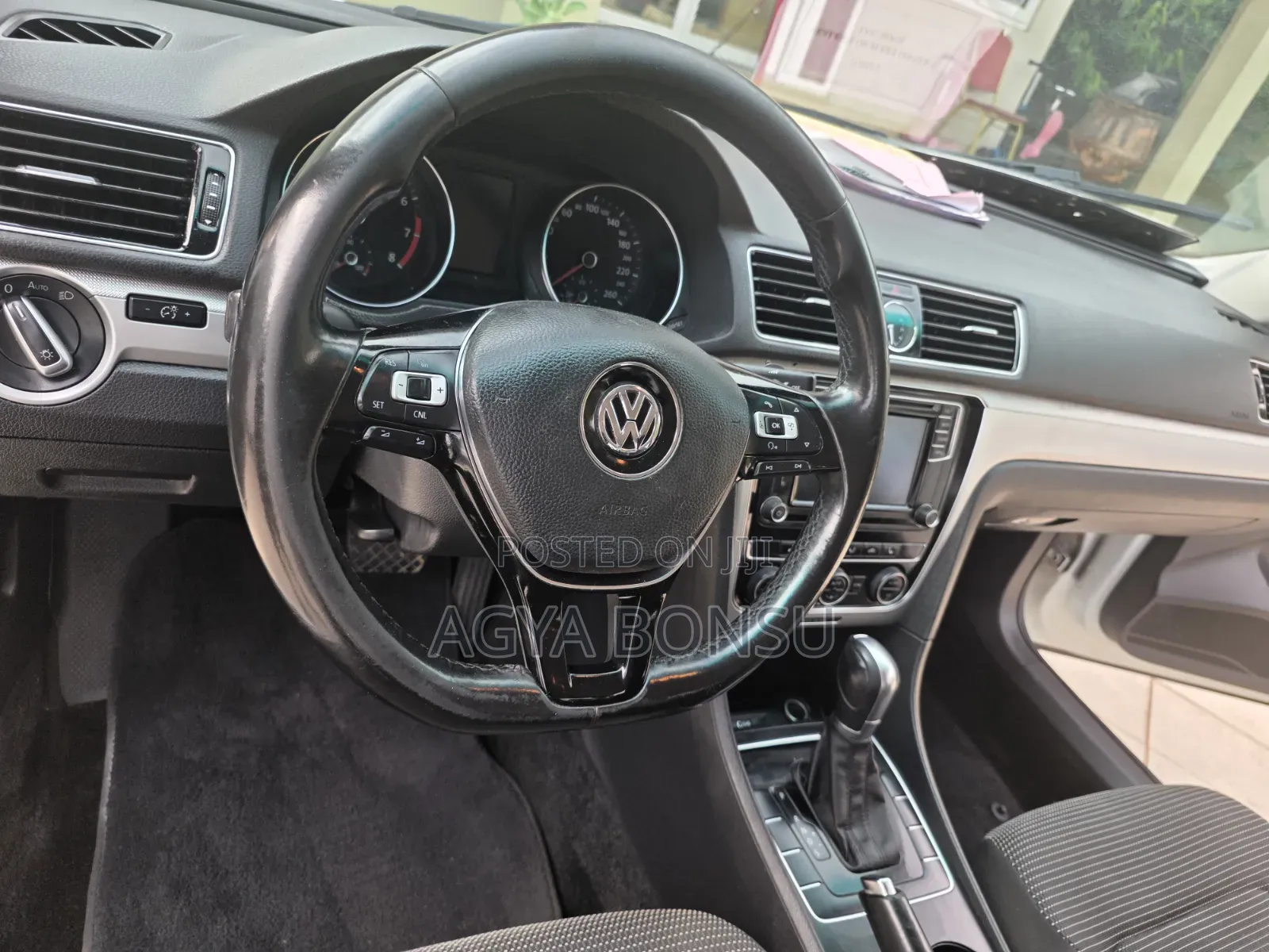 Volkswagen Passat 1.8T SE 4dr Sedan (1.8L 4cyl) 2016 White