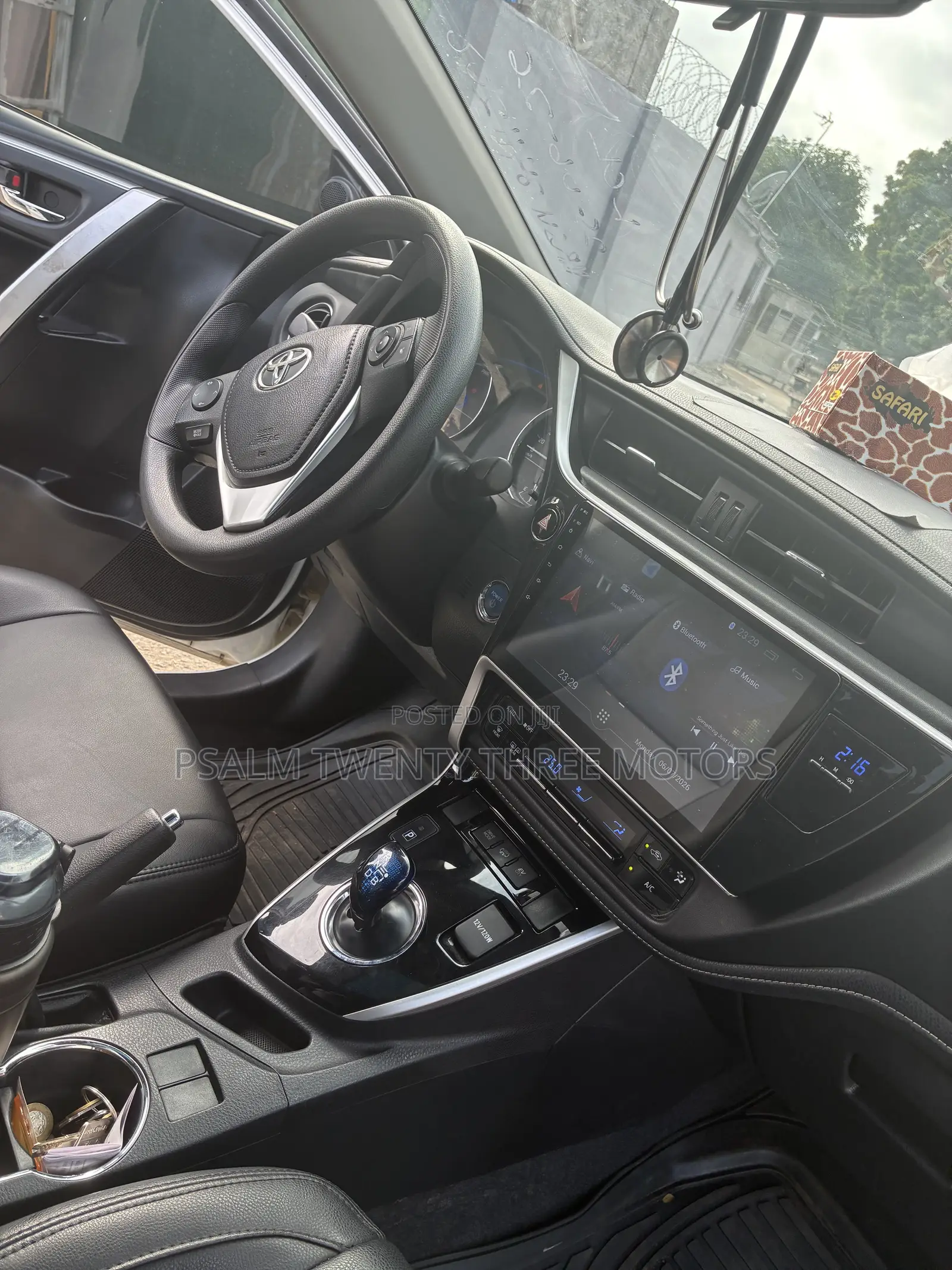 Toyota Corolla 2020 White