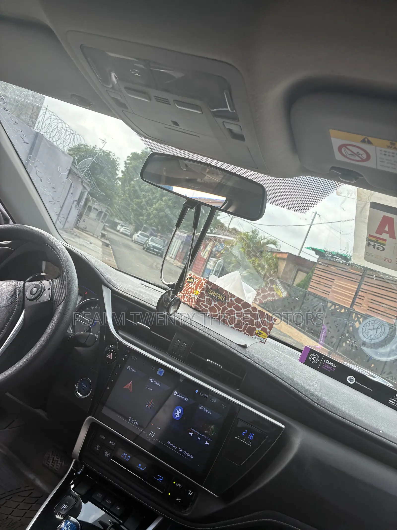 Toyota Corolla 2020 White