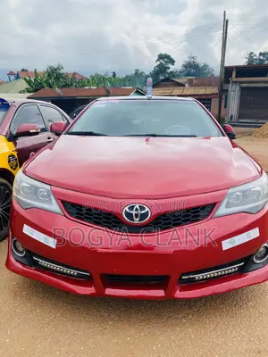 Toyota Camry 2013 Red