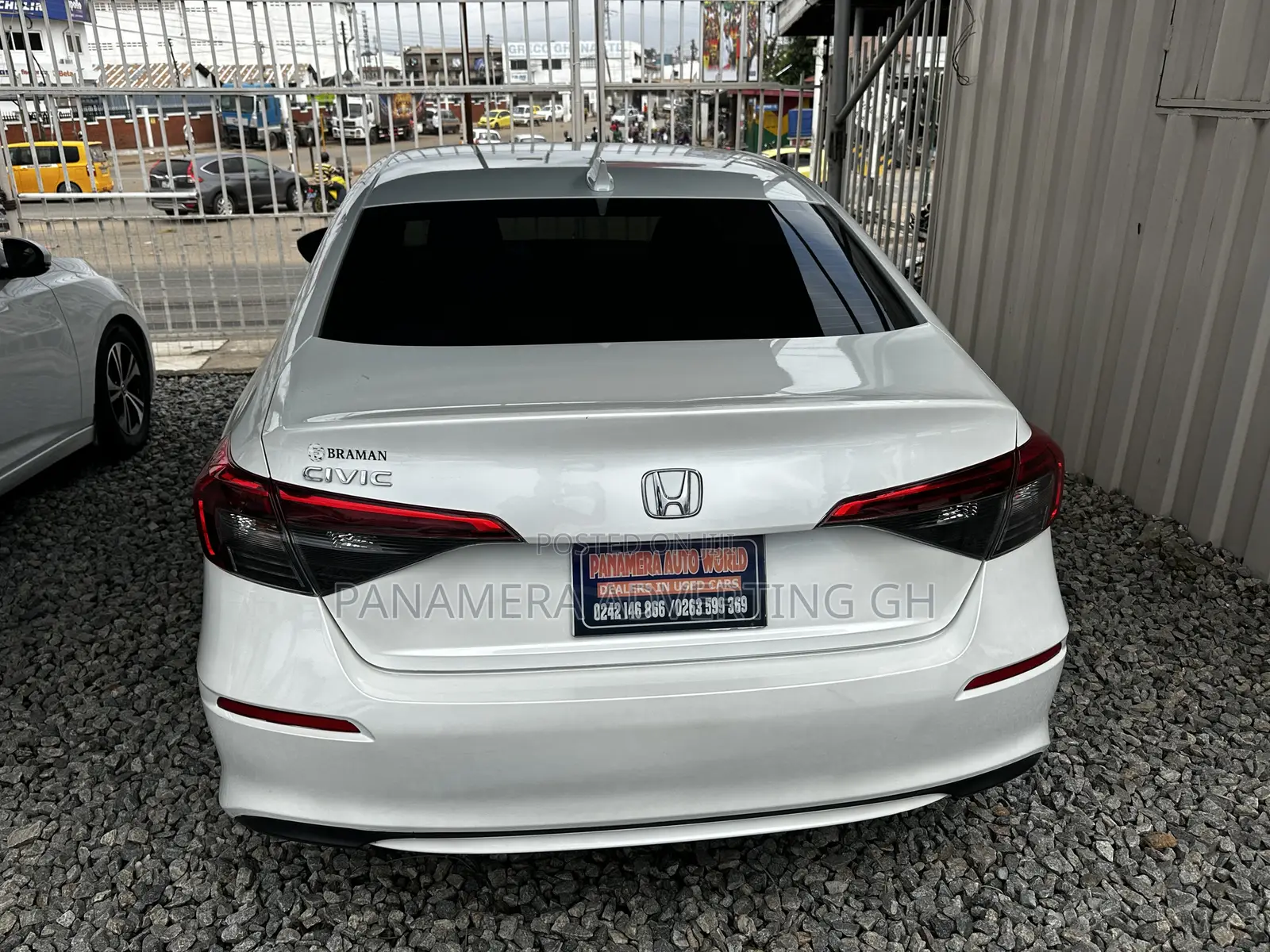 Honda Civic EX-L 2022 White