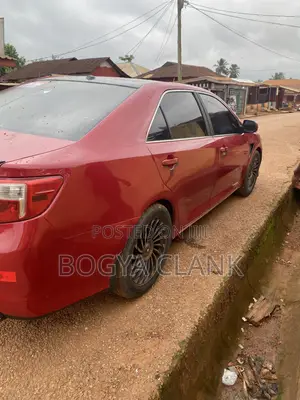 Toyota Camry 2013 Red