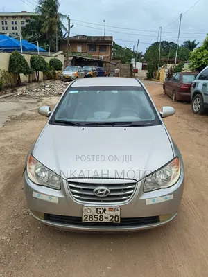 Hyundai Elantra 2013 Silver