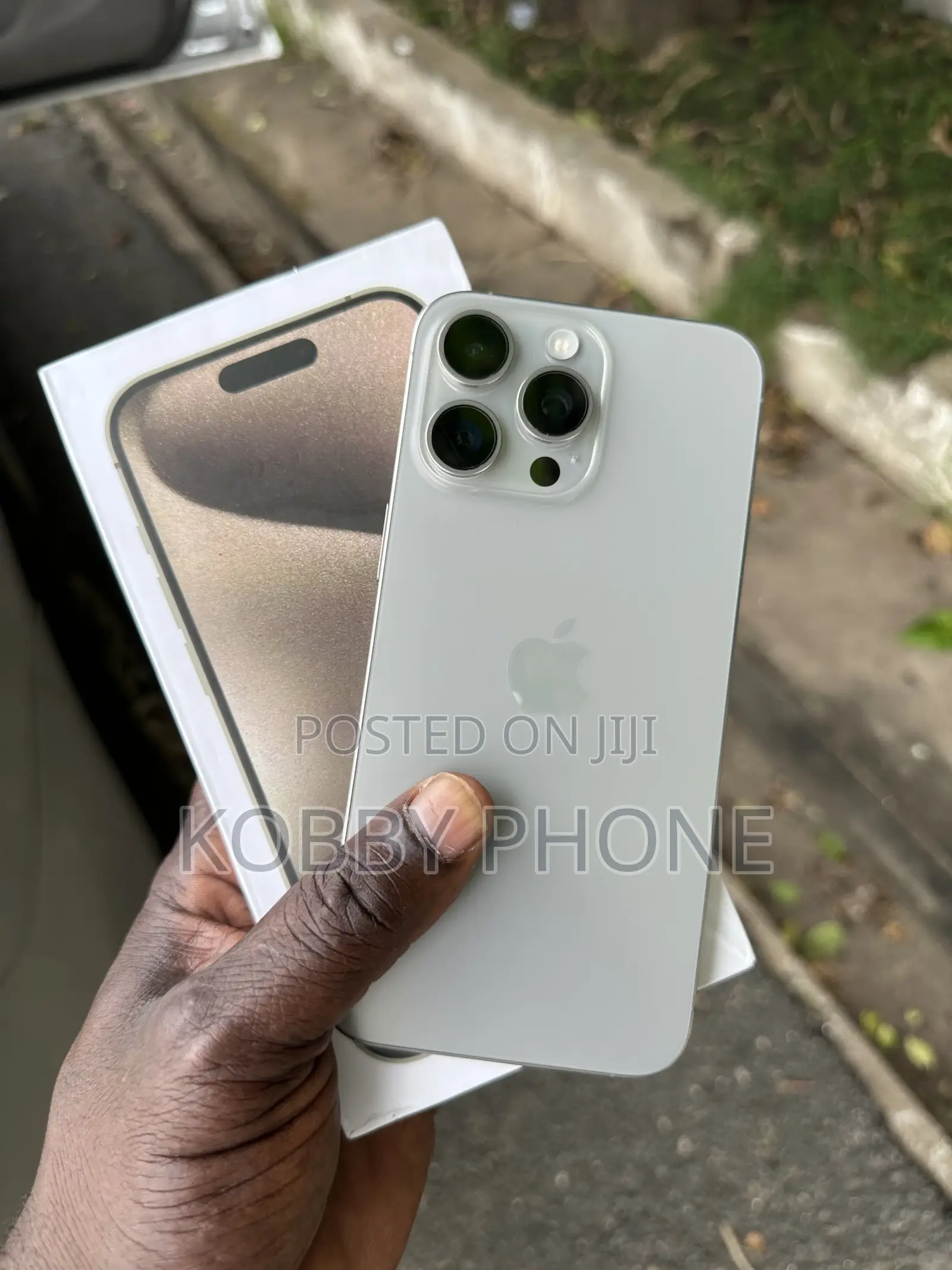 Apple iPhone 15 Pro Max 256 GB Silver