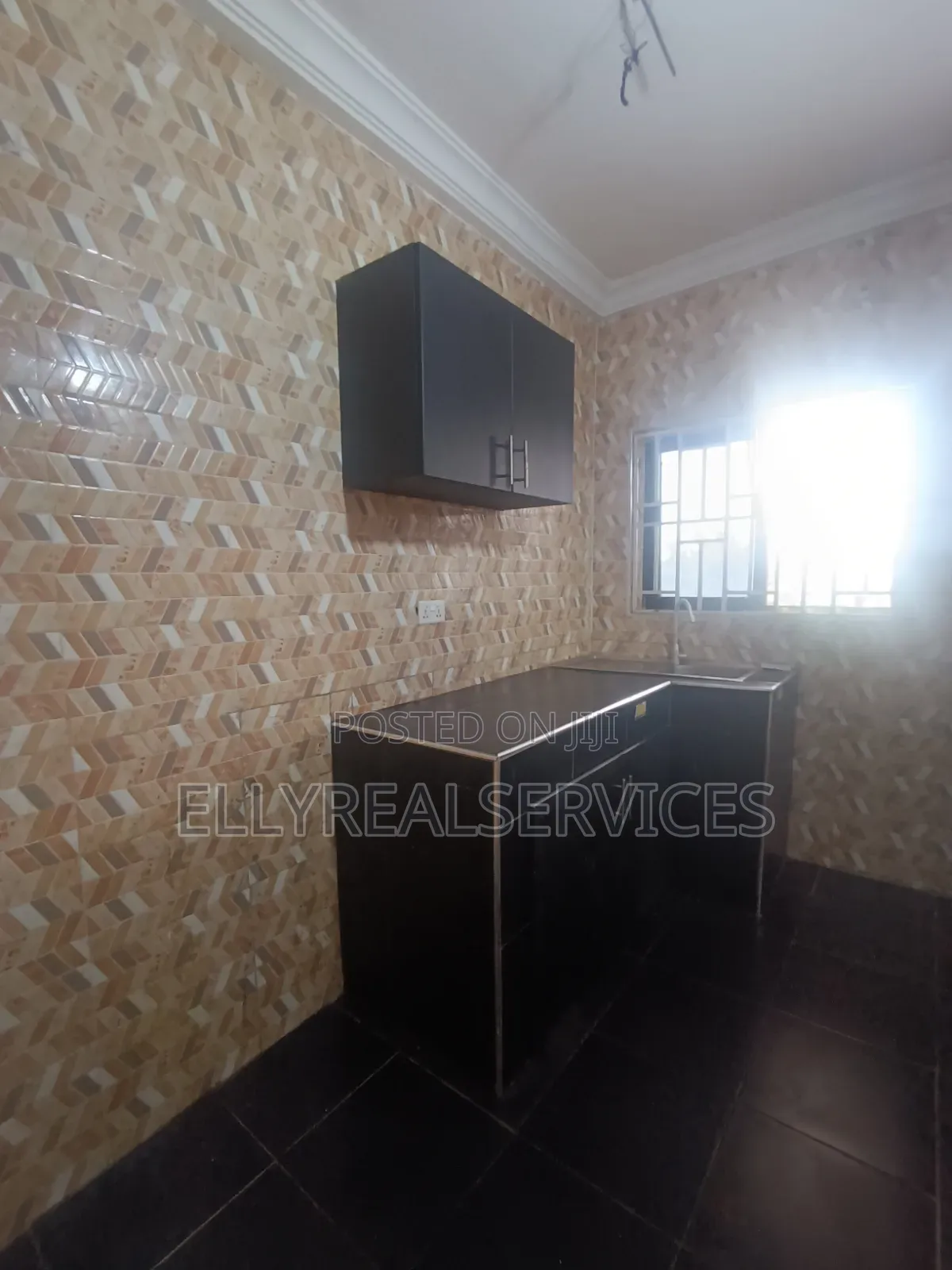 1bdrm Apartment in Elly Real Services, Pentecost for rent