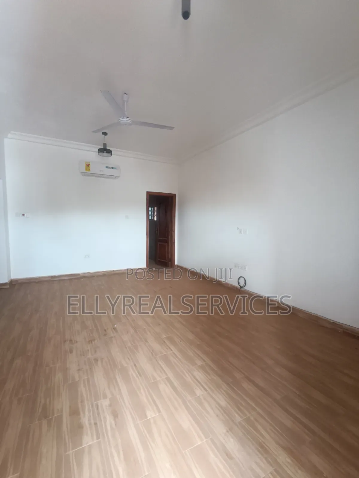 3bdrm Apartment in Ellyrealservices, Owusu Ansah for rent