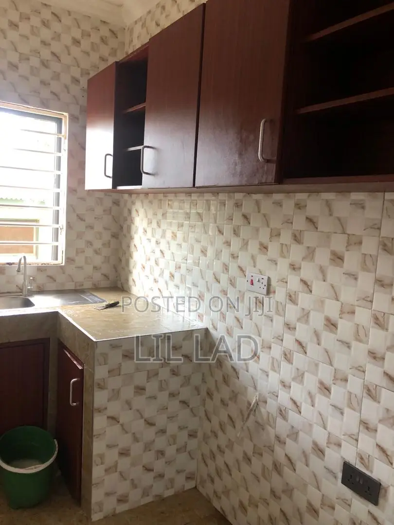 1bdrm Apartment in Rawlings Circle, Madina for rent