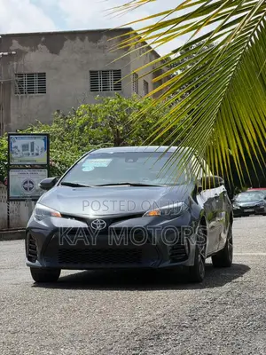 Toyota Corolla SE 4dr Sedan (1.8L 4cyl CVT) 2017 Gray