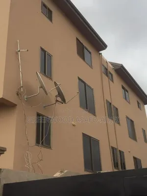 2bdrm Block of Flats in Ashongman Estates, Kwabenya for rent