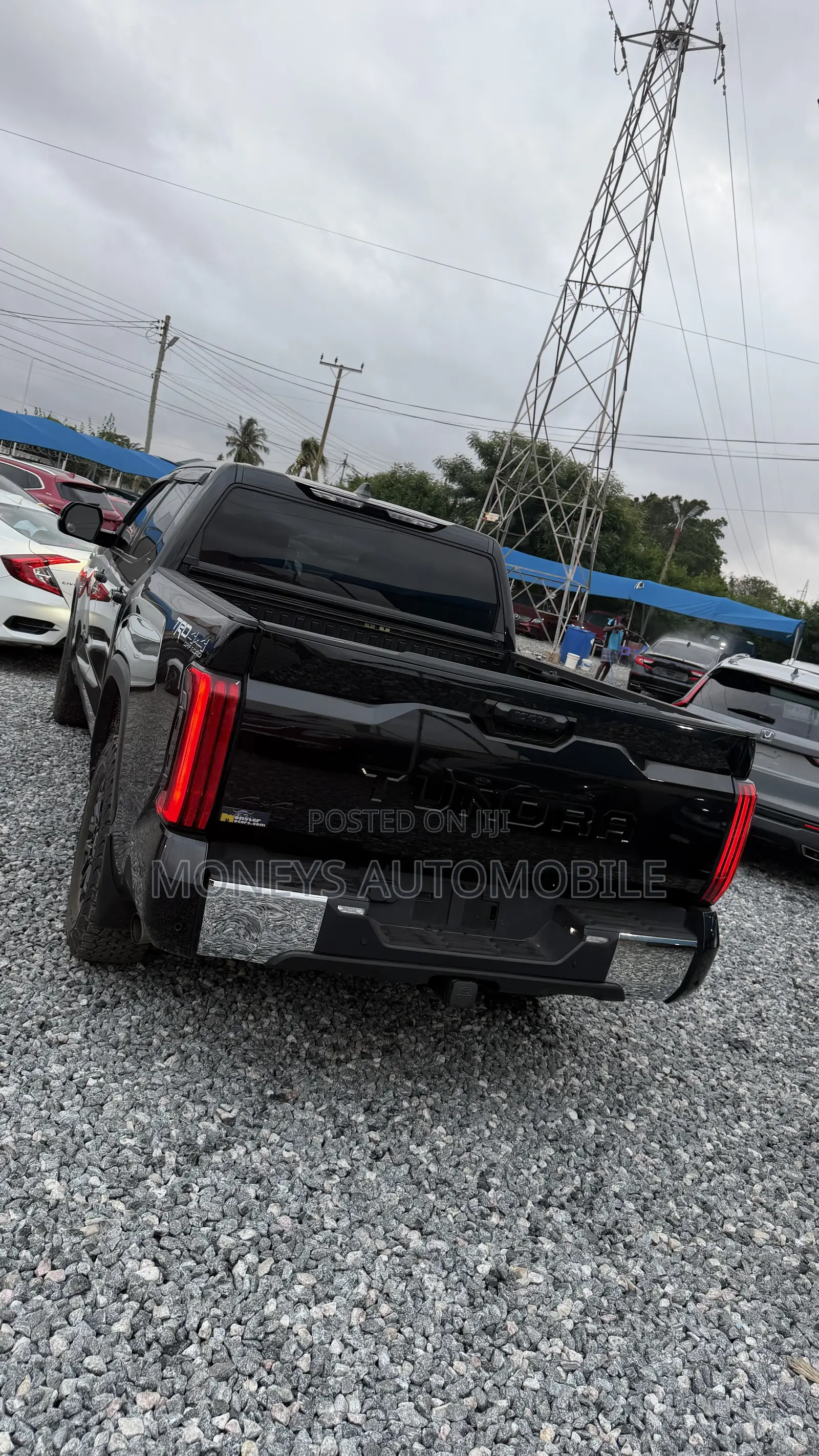 Toyota Tundra 2024 Black