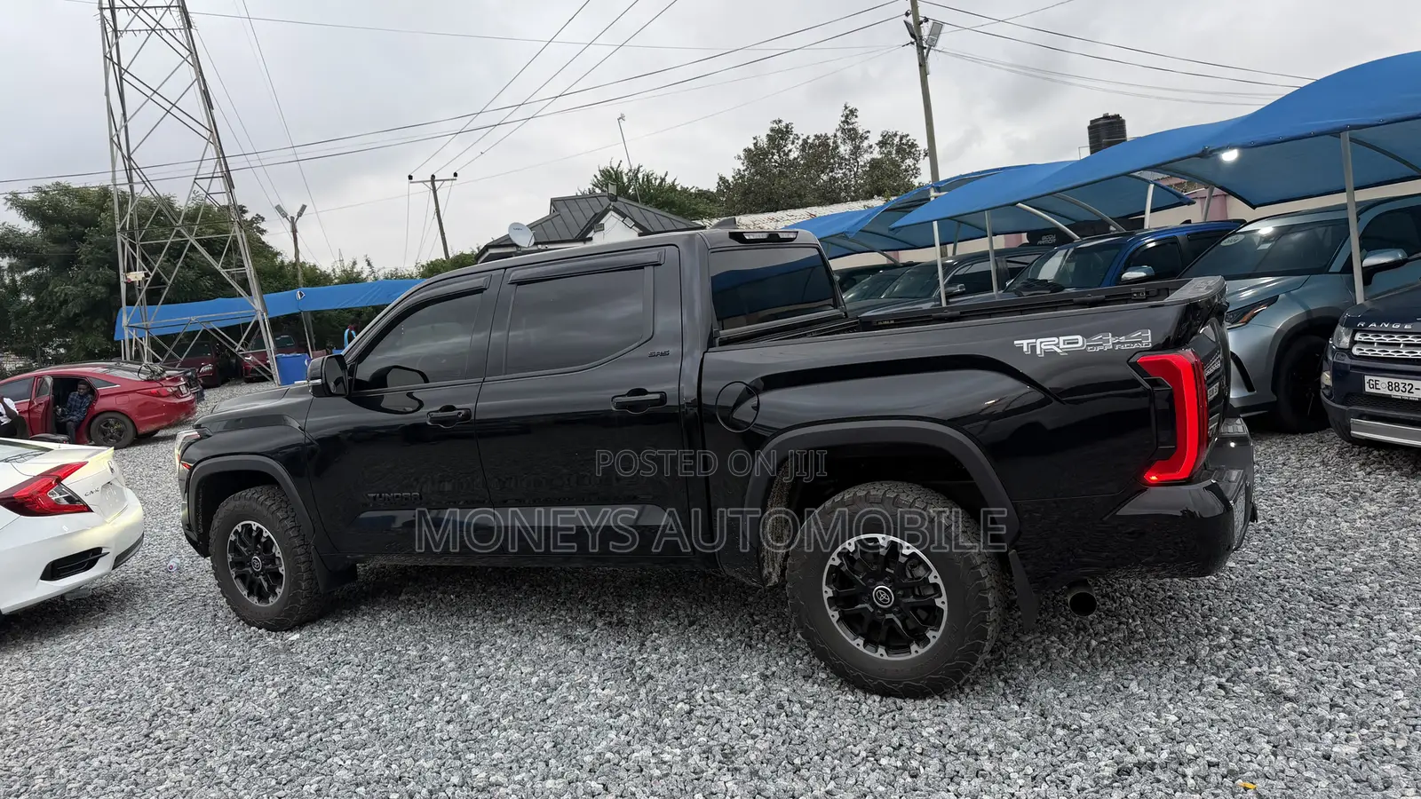 Toyota Tundra 2024 Black