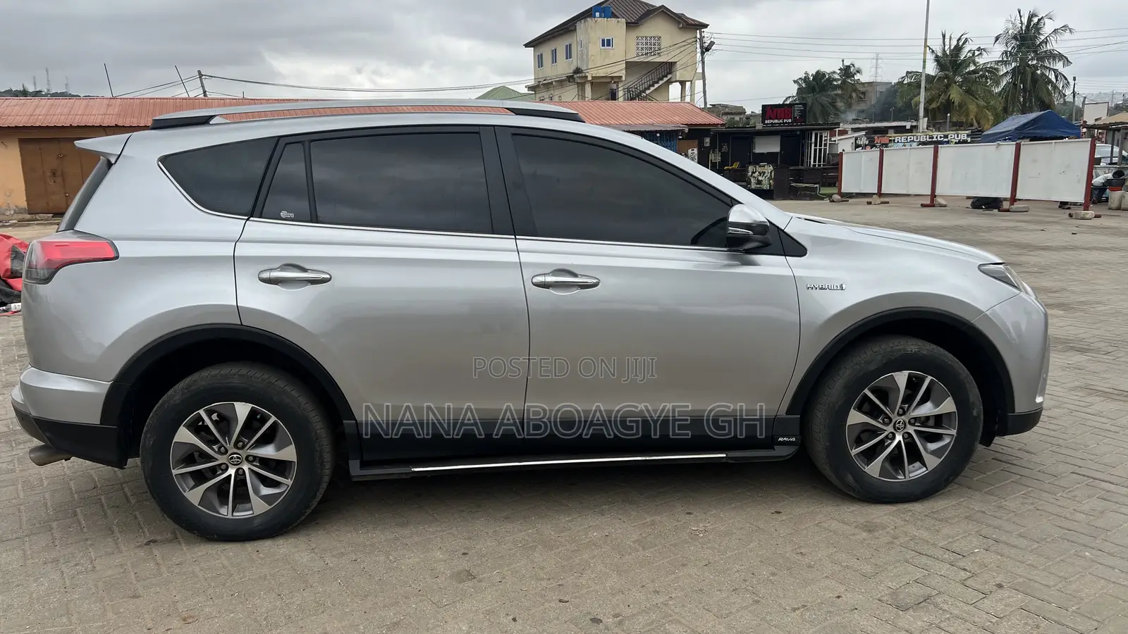 Toyota RAV4 2018 Gray