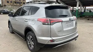 Toyota RAV4 2018 Gray