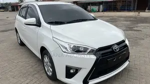 Toyota Yaris 2018 White