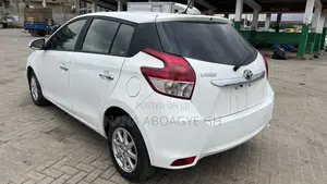 Toyota Yaris 2018 White