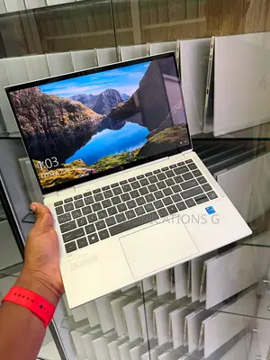 Laptop HP EliteBook 1040 G8 16GB Intel Core i7 SSD 512GB