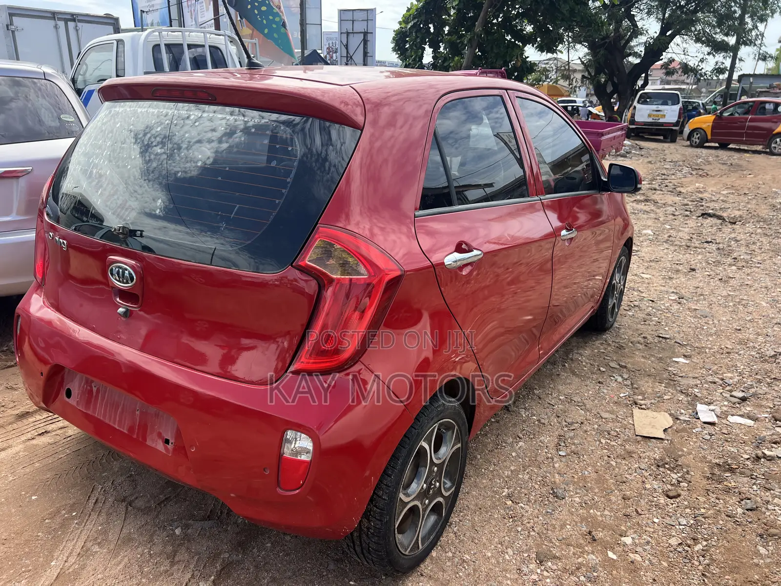Kia Morning 2012 Red
