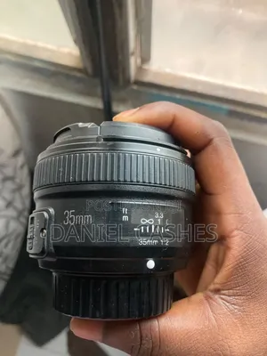 Used Nikon 35mm Yongnuo Lens for Sale