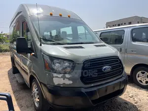 Ford Transit 2019 Green