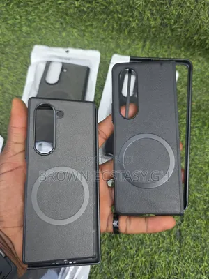 Samsung Galaxy Z Fold 4/5/6/7 Leather Case With Magsafe Ring
