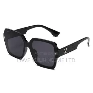 Luxury Oversized Square Sunglasses Shades Premium Unisex Eyewear