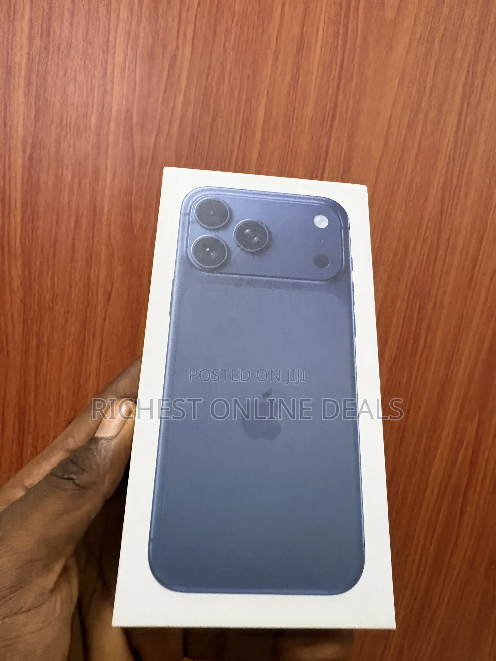 New Apple iPhone XR 128 GB Blue