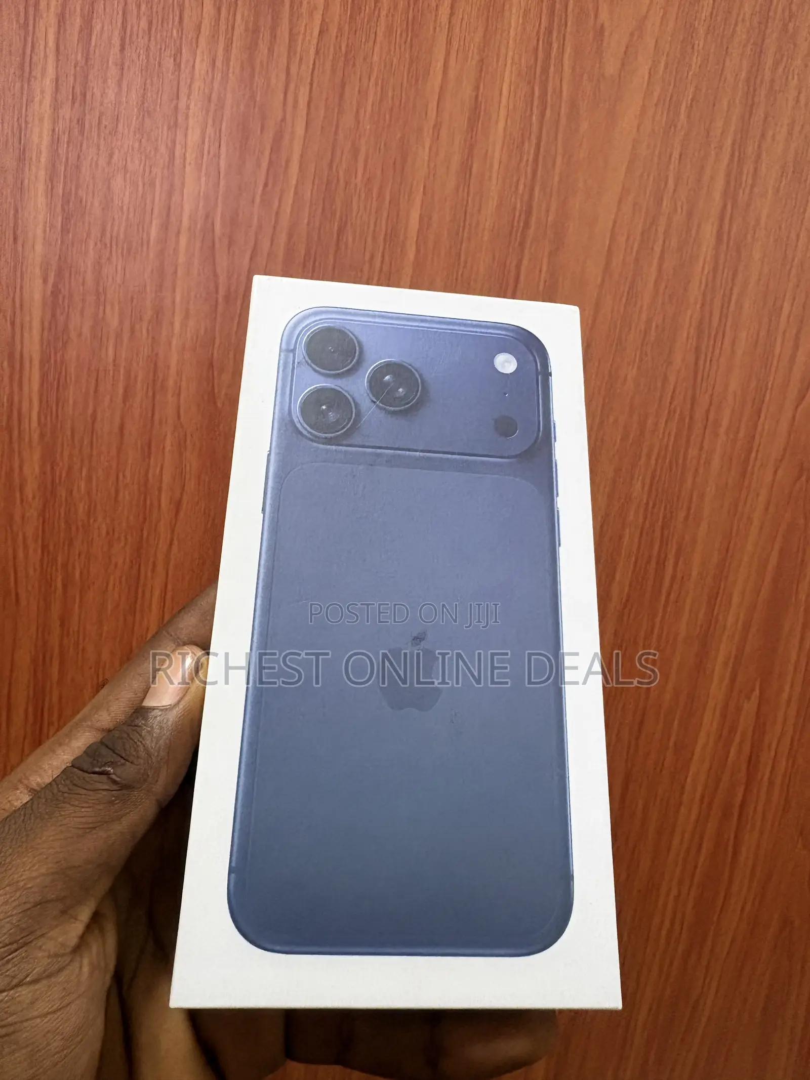 New Apple iPhone XR 128 GB Blue