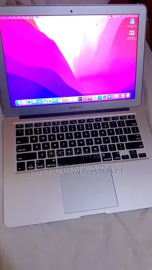 Laptop Apple MacBook Air 2017 8GB Intel Core i7 SSD 256GB